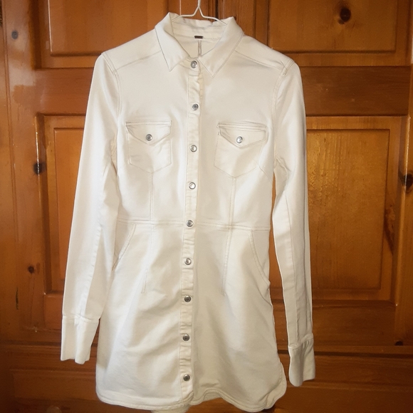 Free People Dynamite white denim shirt dress size XS - Picture 4 of 10